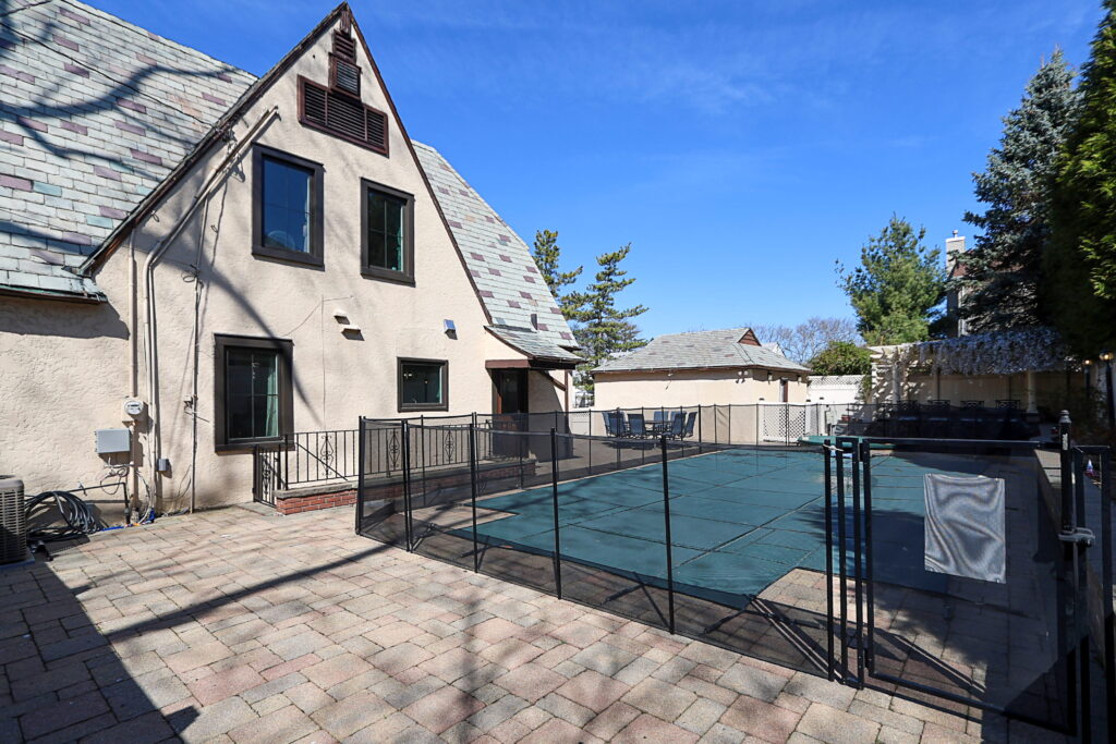 60 Roosevelt Ave, Glen Head 43 60 Roosevelt Ave, Glen Head 43