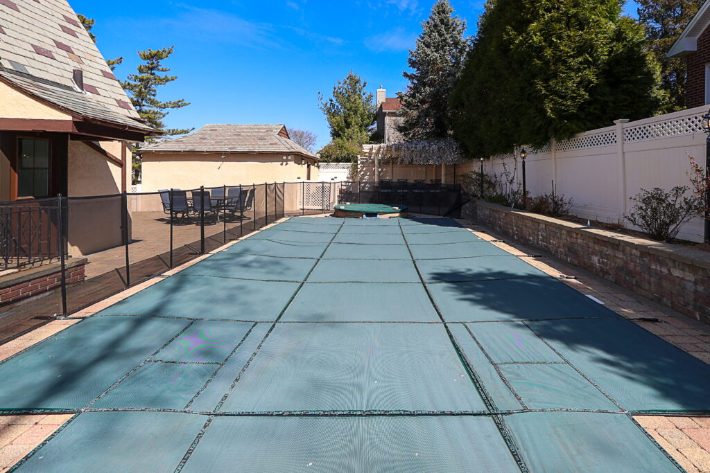 60 Roosevelt Ave, Glen Head 44 60 Roosevelt Ave, Glen Head 44